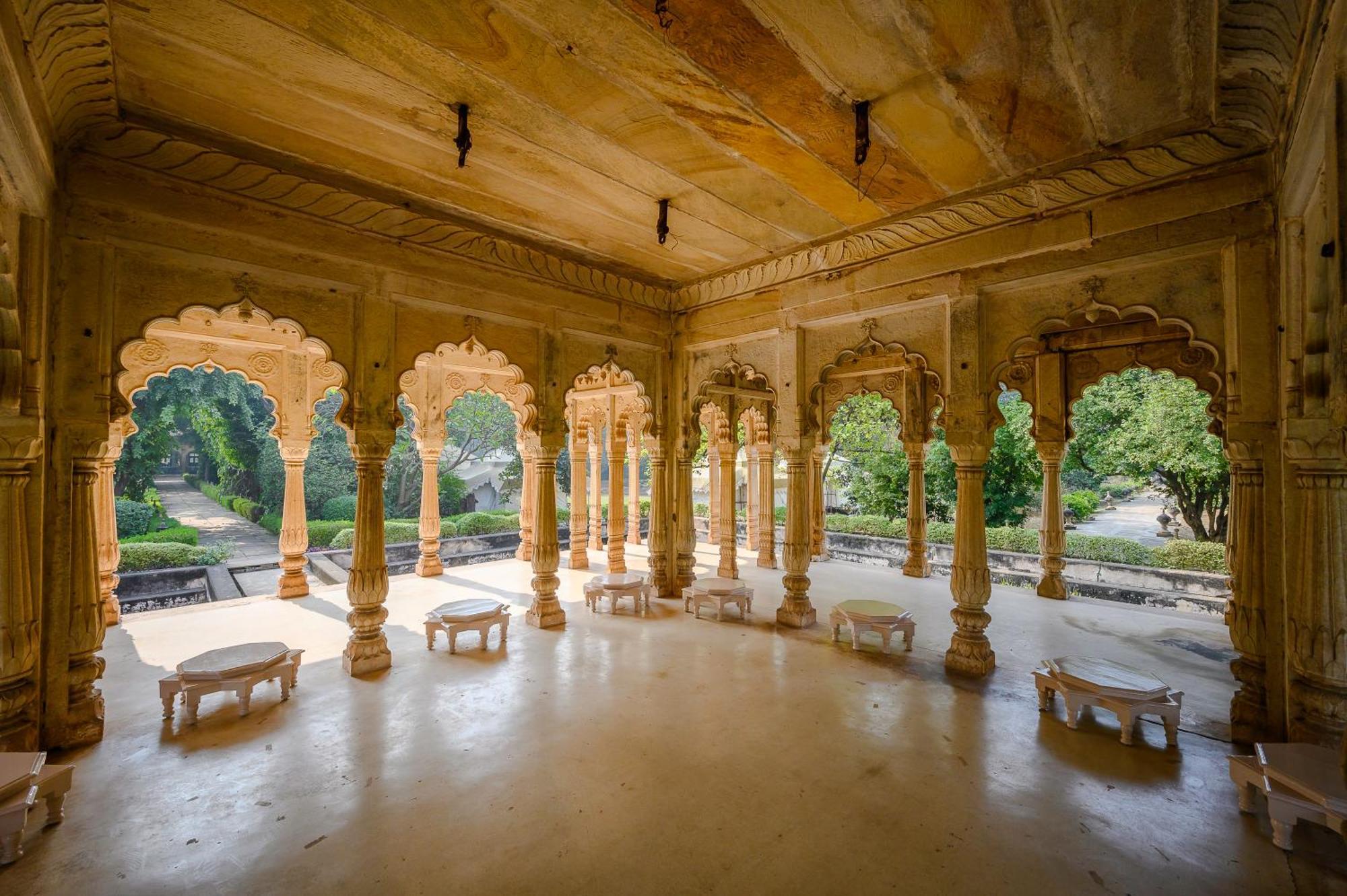 Neemrana'S - Deo Bagh Hotel Gwalior Exterior photo